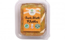 New Tree Garlic Methi Khakhra   Box  180 grams